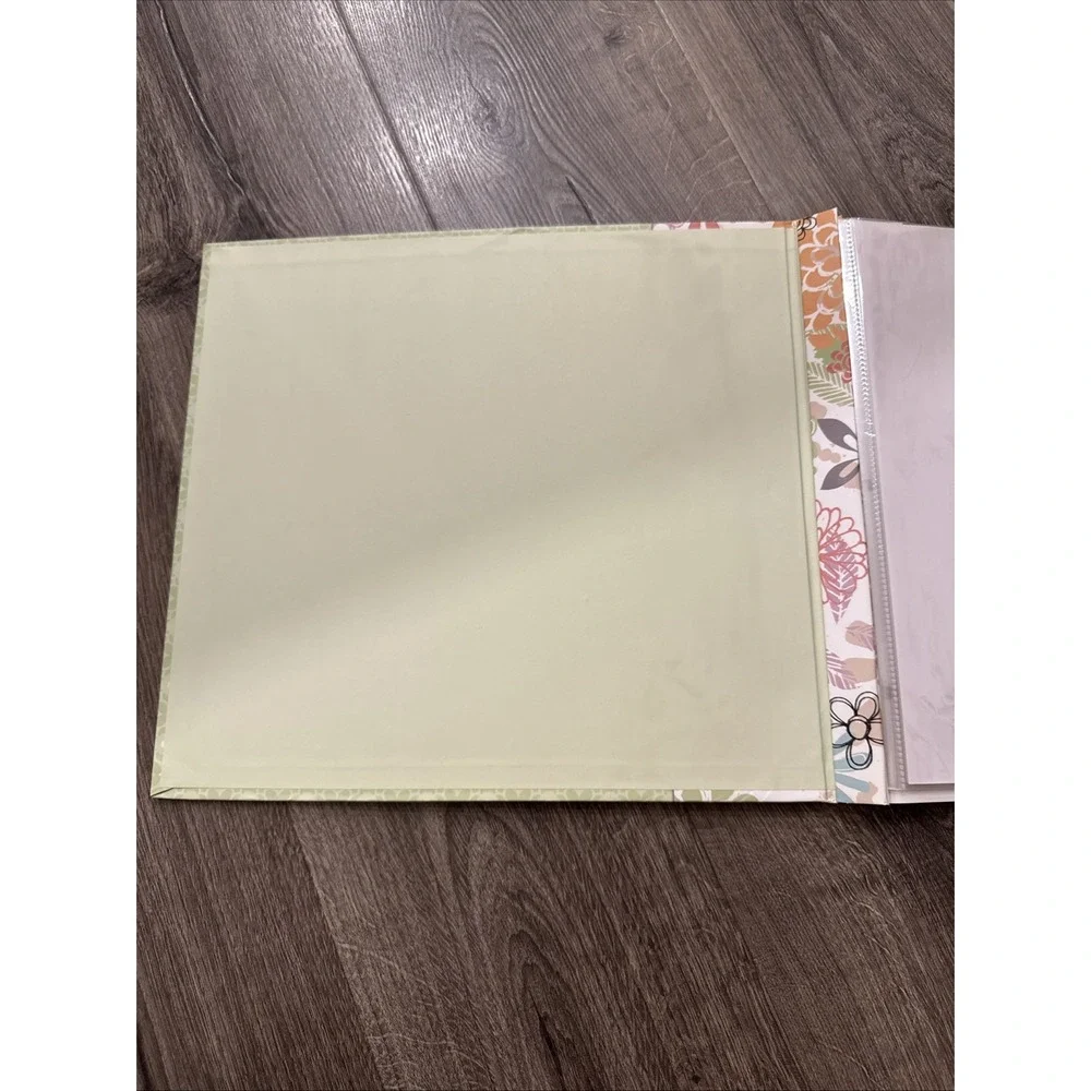 K&Company Floral Patterned Scrapbook 12x12 Green New